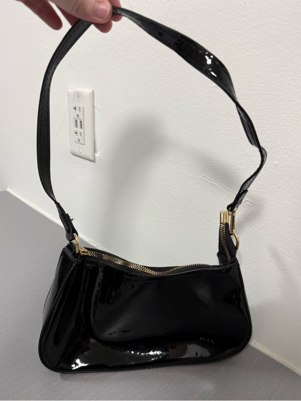 SHEIN Black Patent Shoulder Bag – Mini Baguette Style